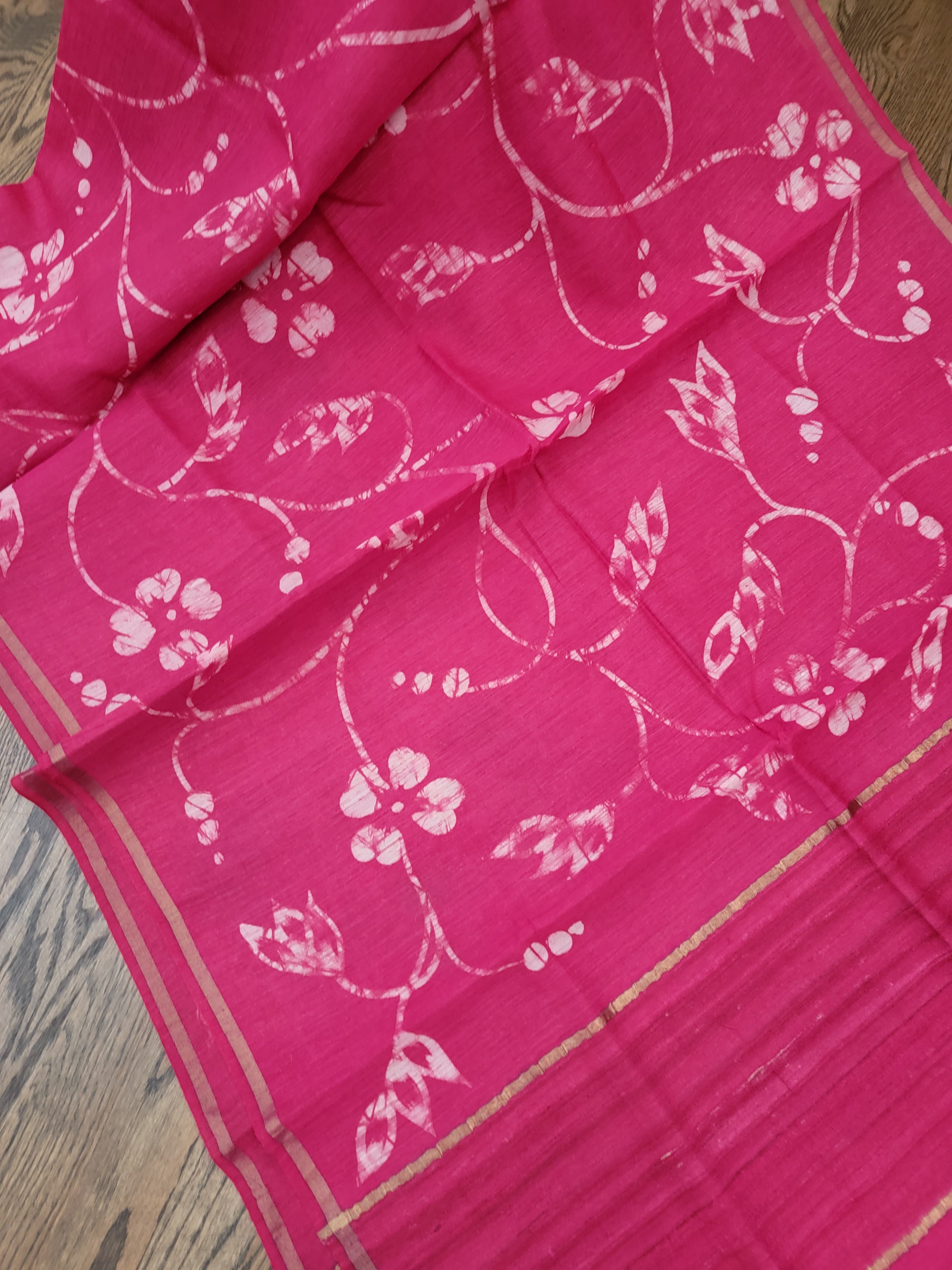 Rustling Leaves Pure Silk Hand Batik Saree – Prasam Crafts