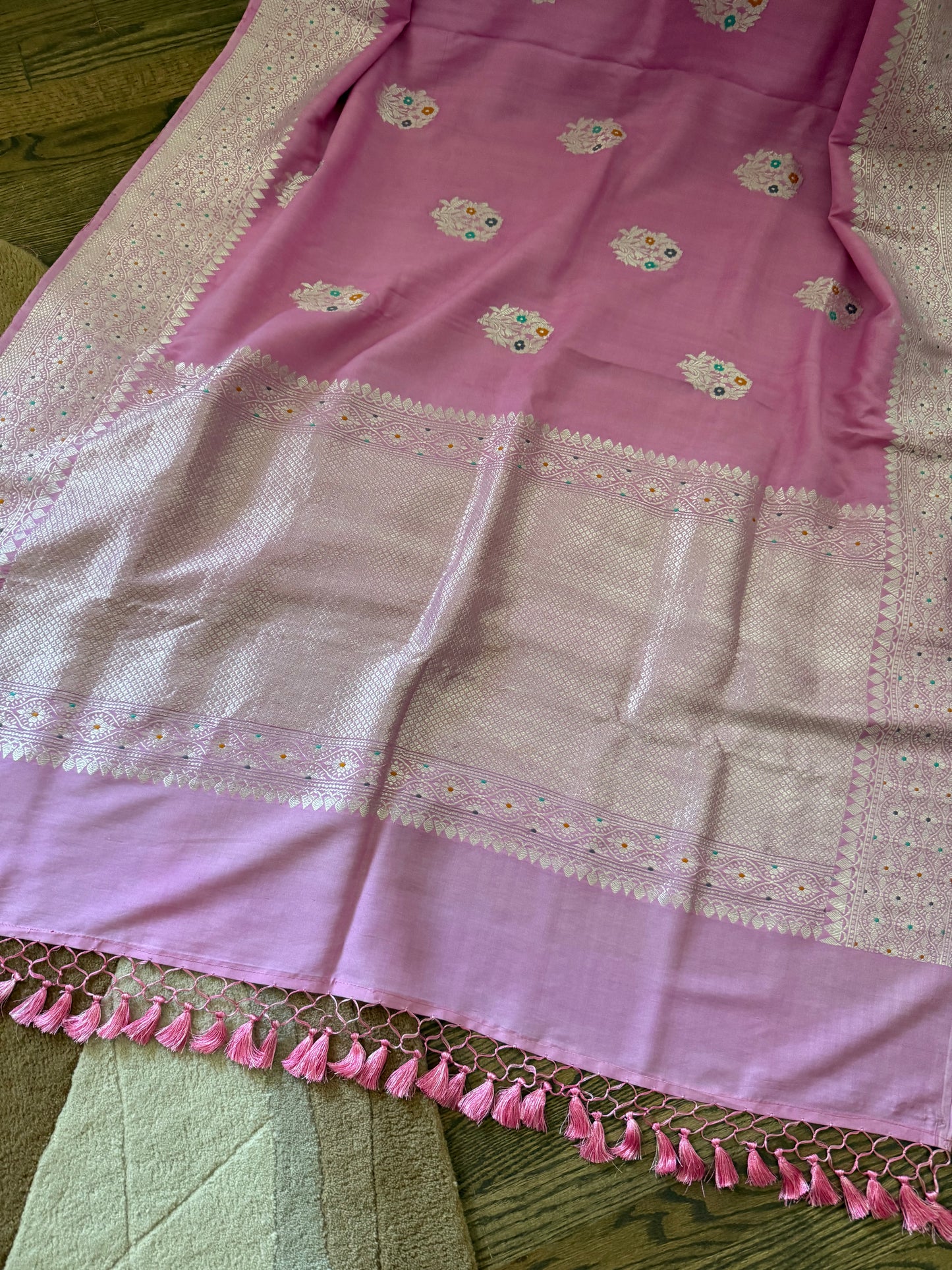 Kaduwa butta Tusser Banarasi Saree - Baby Pink