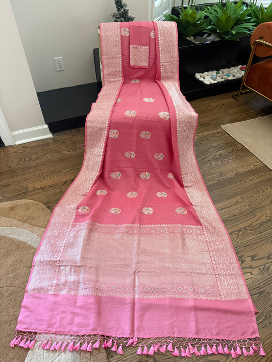 Kaduwa butta Tusser Banarasi Saree - Coral Pink