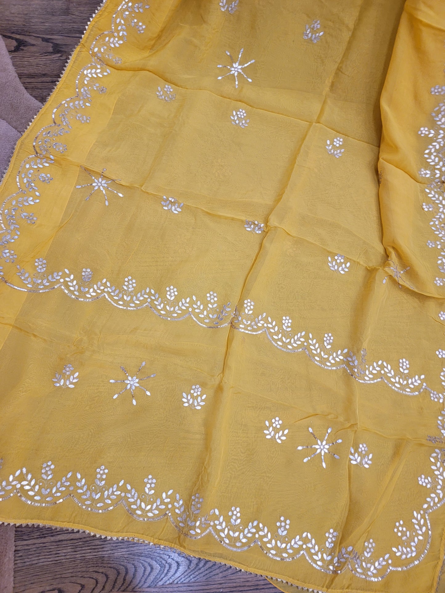 Hand crafted Gotapatti on Oaganza Silk