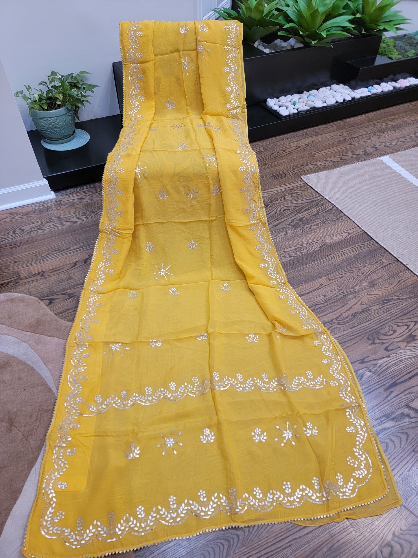 Hand crafted Gotapatti on Oaganza Silk